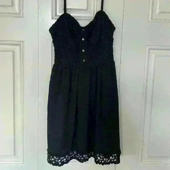 Black Lace Mini Dress - Picture 1 of 7